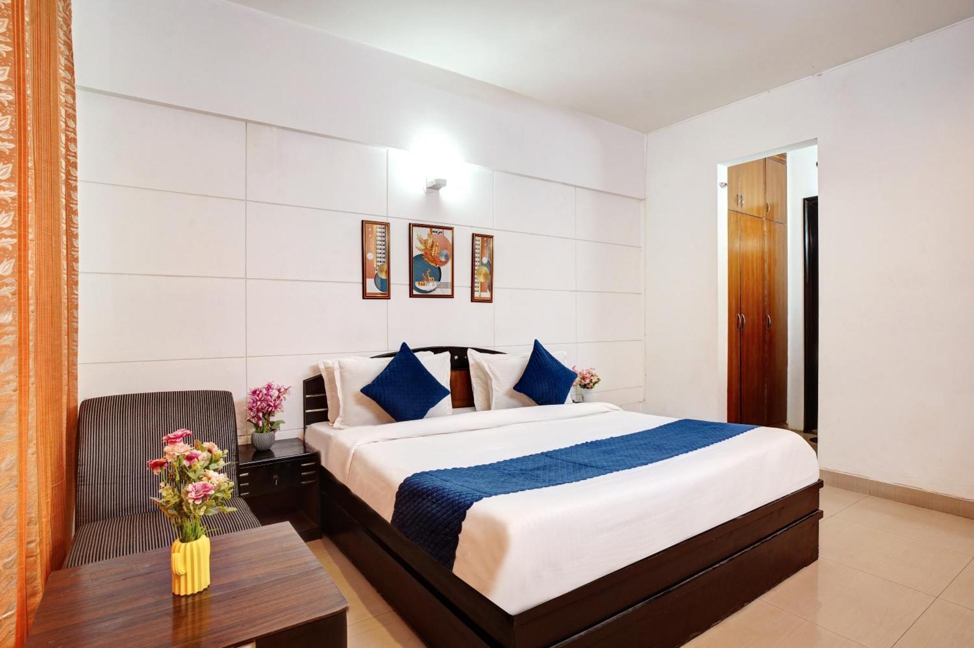 Nexhub Stay - Huda City Centre Gurgaon Buitenkant foto