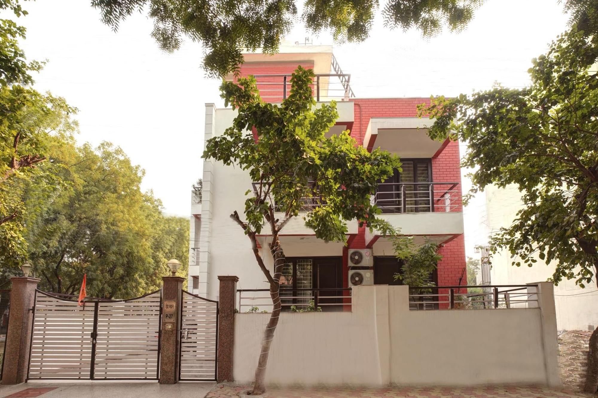 Nexhub Stay - Huda City Centre Gurgaon Buitenkant foto